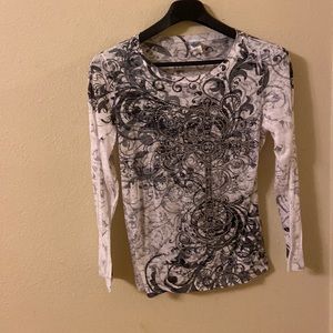 Soft long sleeve sequined top. Size 2X